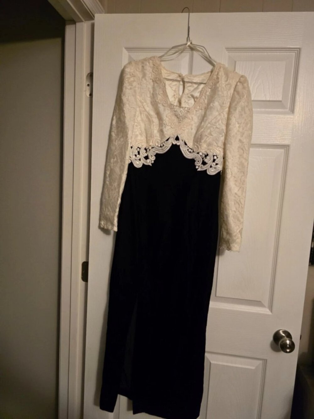 VTG Scott McClintock Formal Dress 8 Black & White Lace Velour Holiday Party LS